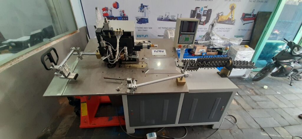 Máy uốn dây thép 2D GT-WD-60-4A (kết hợp hàn nối)